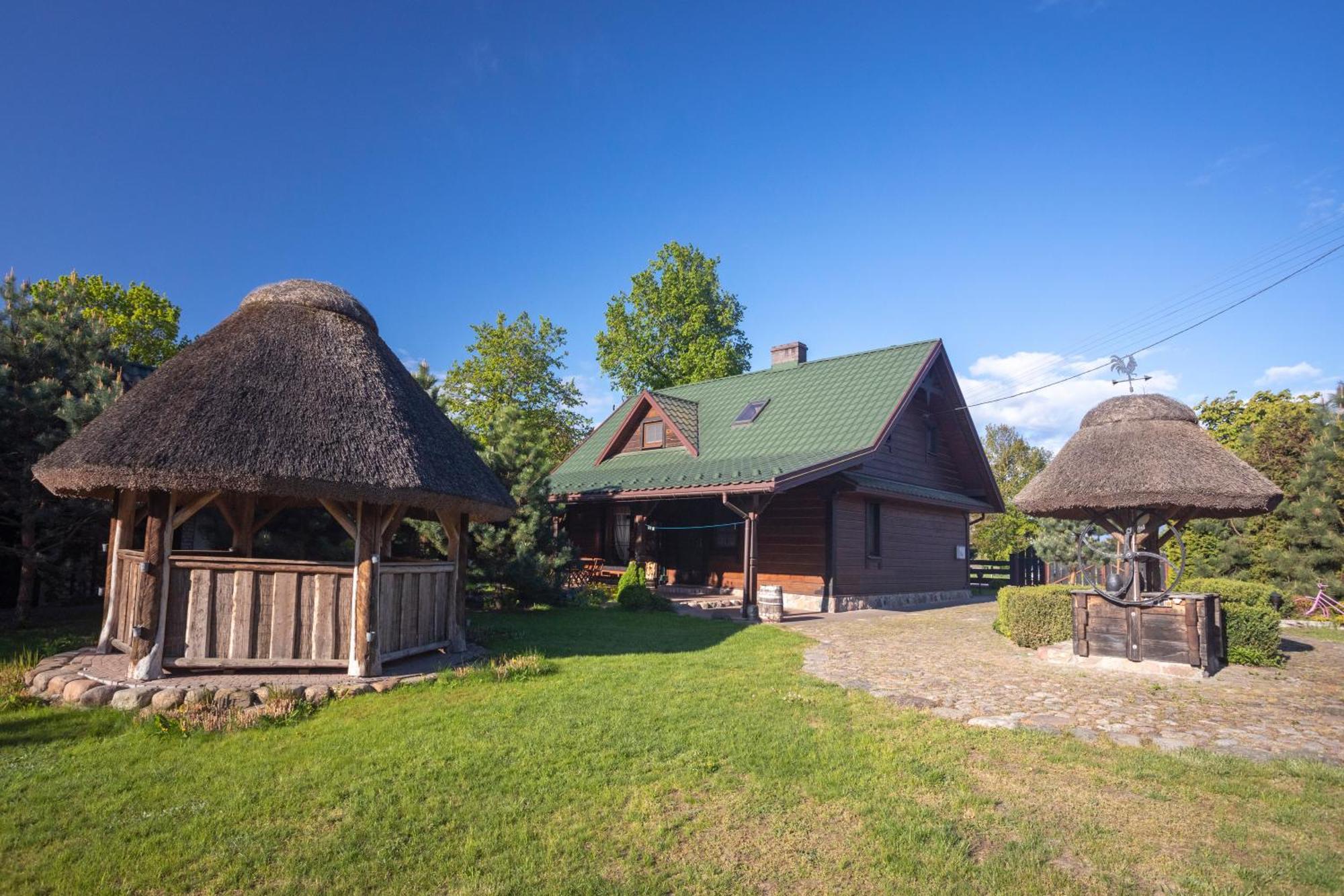 Vila Dom Pod Lipa Jaminy Exteriér fotografie