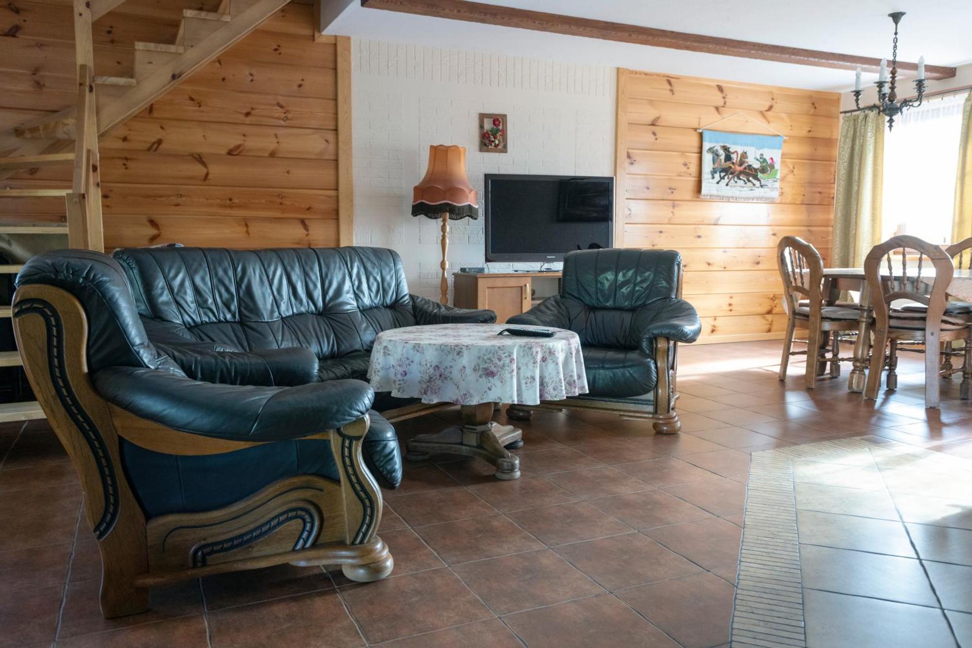 Vila Dom Pod Lipa Jaminy Exteriér fotografie