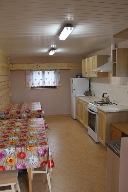 Vila Dom Pod Lipa Jaminy Exteriér fotografie